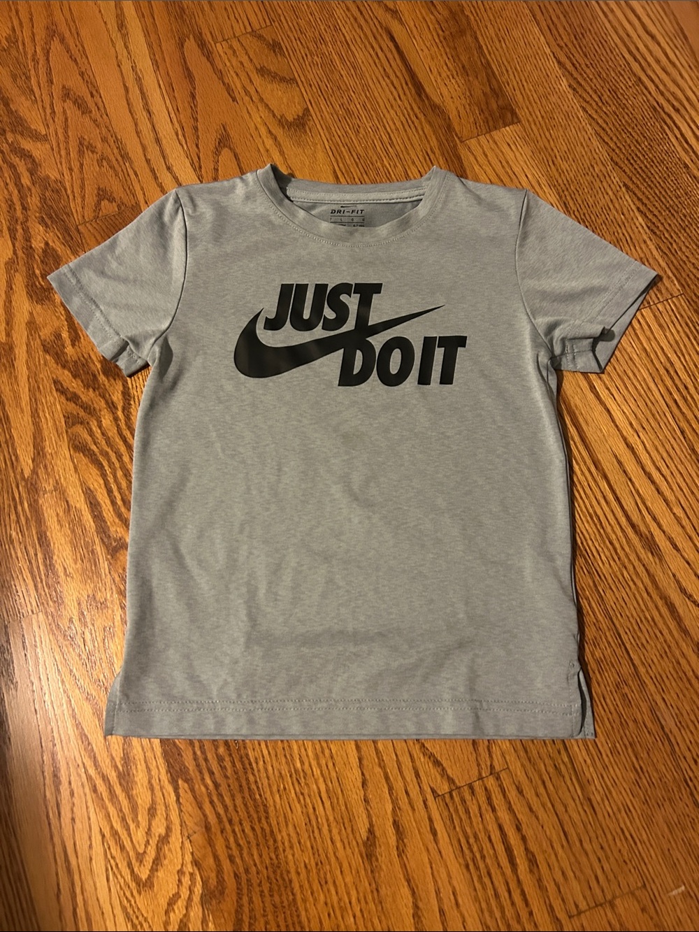 Nike Gray Short-Sleeve 'Just Do It' Tee